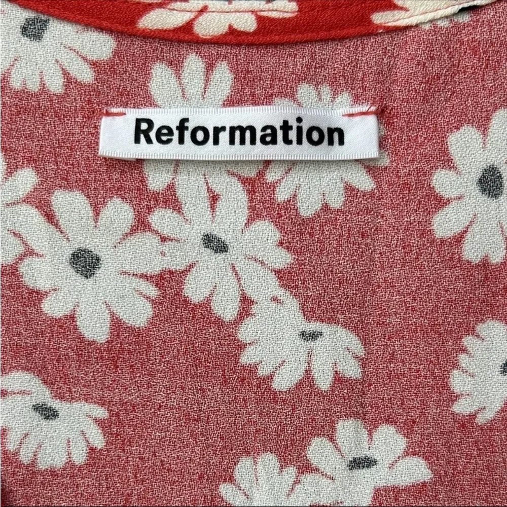 Reformation excellent size